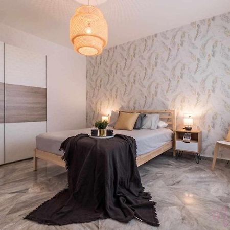 Appartamento Apartamento Tranquilo En Pleno Centro Con Garaje Huelva Esterno foto